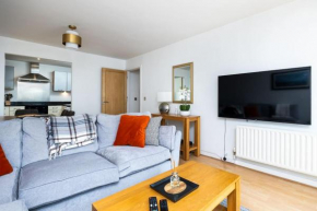 Lovely 2 BR apartment with balcony